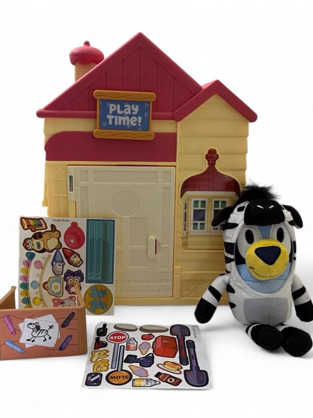 Bluey Play Date Plush Surprise Play Set Doll House Bluey Zebra Onesie Plush Doll